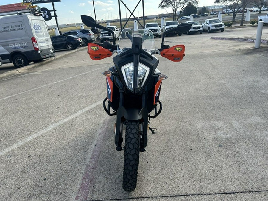 2022 KTM Adventure 390