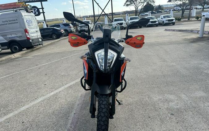 2022 KTM Adventure 390
