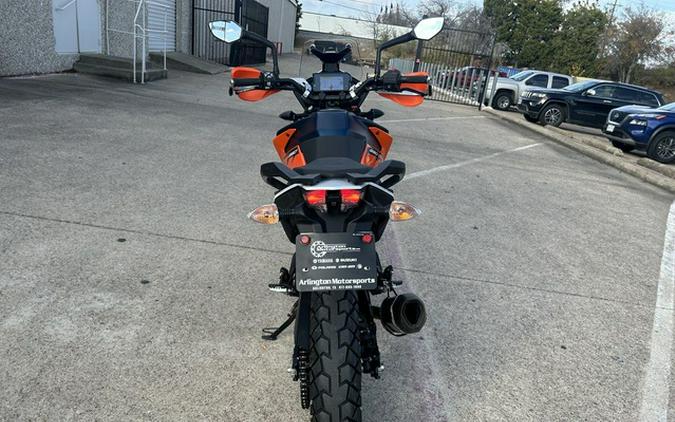 2022 KTM Adventure 390