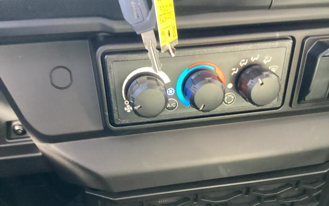 2026 Can-Am Defender Limited HD11