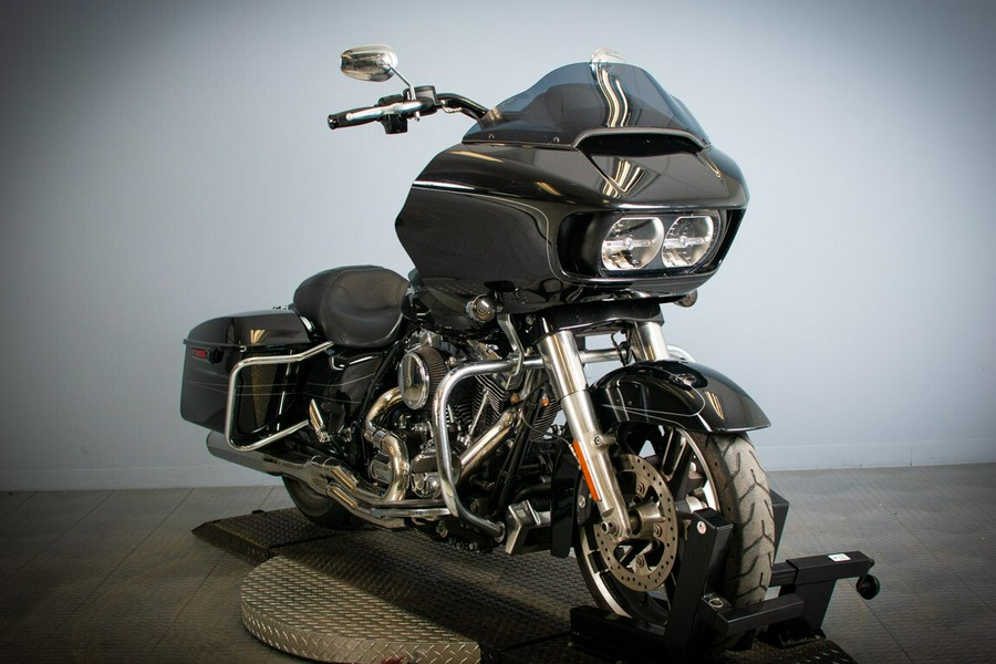 2015 Harley-Davidson® Road Glide® Special