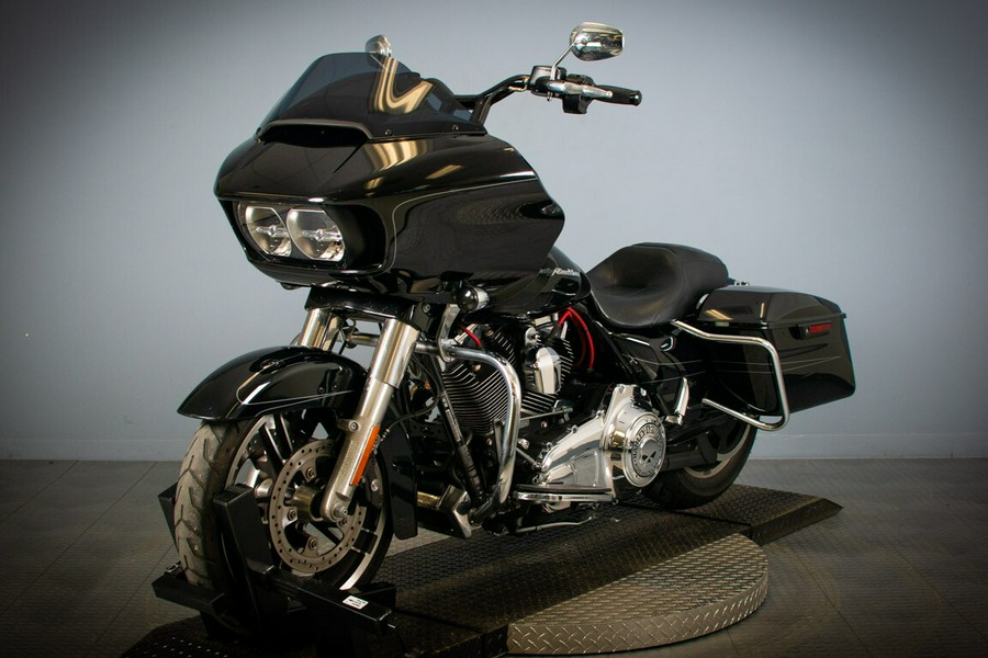 2015 Harley-Davidson® Road Glide® Special