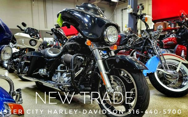 USED 2013 Harley-Davidson Street Glide, FLHX