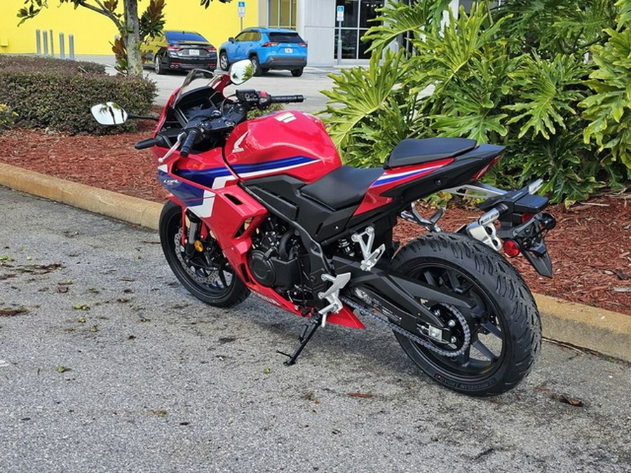 2025 Honda CBR500R
