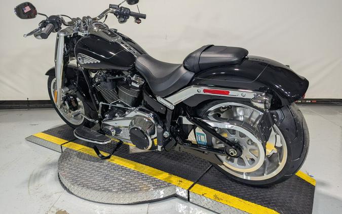 2026 Harley-Davidson® Fat Boy® Vivid Black