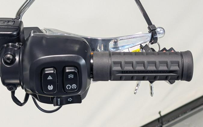 2026 Harley-Davidson® Fat Boy® Vivid Black