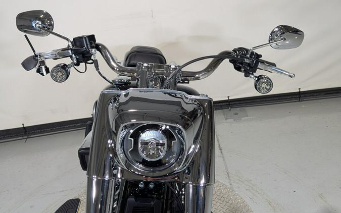2026 Harley-Davidson® Fat Boy® Vivid Black