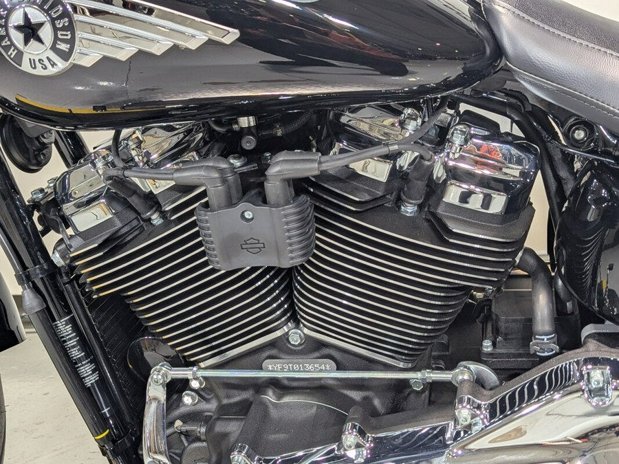 2026 Harley-Davidson® Fat Boy® Vivid Black