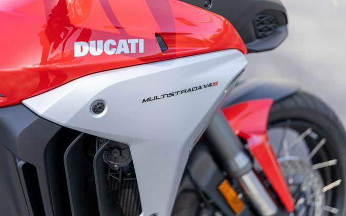 2024 Ducati Multistrada V4 S Travel & Radar Spoked Wheels Red