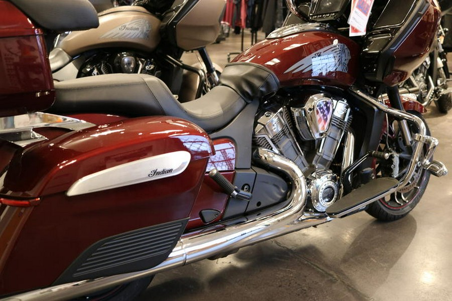 2022 Indian Motorcycle® Challenger® Limited Maroon Metallic