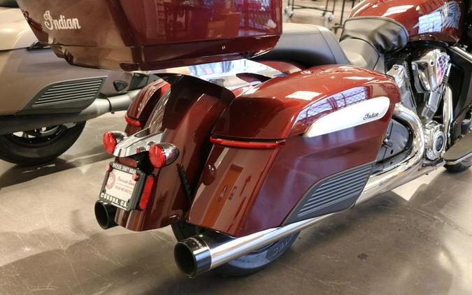 2022 Indian Motorcycle® Challenger® Limited Maroon Metallic