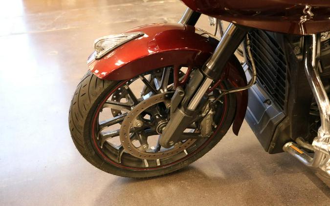 2022 Indian Motorcycle® Challenger® Limited Maroon Metallic