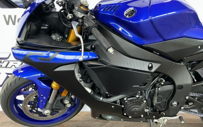 2019 Yamaha YZF-R1