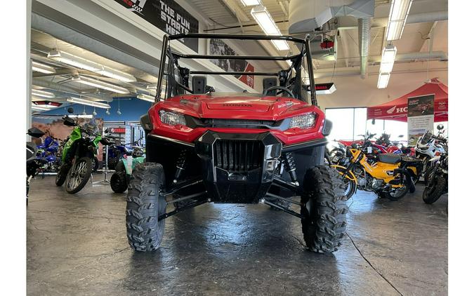 2024 Honda Pioneer 1000-5 Deluxe