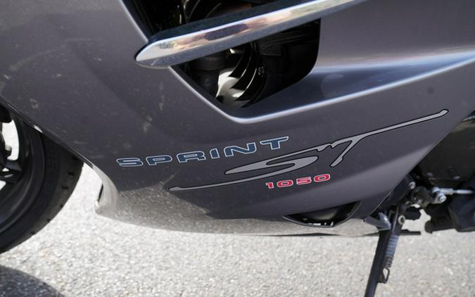 2009 Triumph Sprint ST 1050