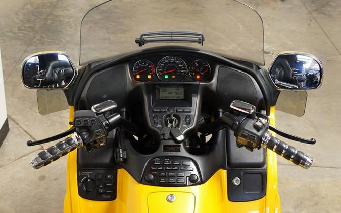 2009 Honda Gold Wing Audio / Comfort
