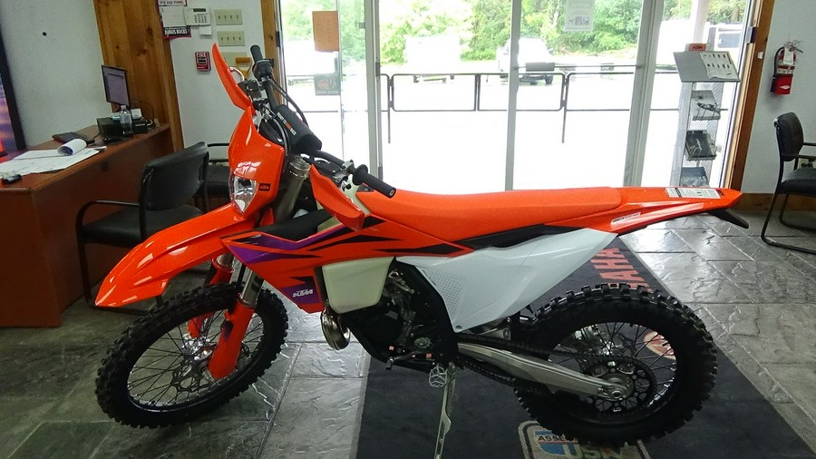 2024 KTM 150 XC-W