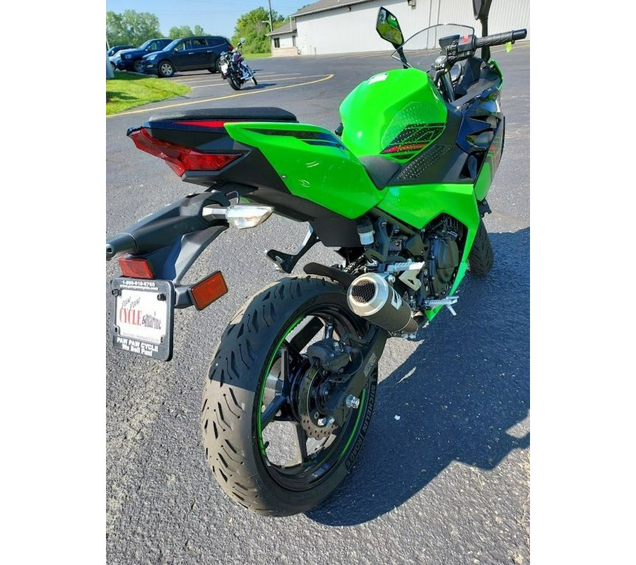 2023 Kawasaki Ninja® 400 KRT Edition ABS