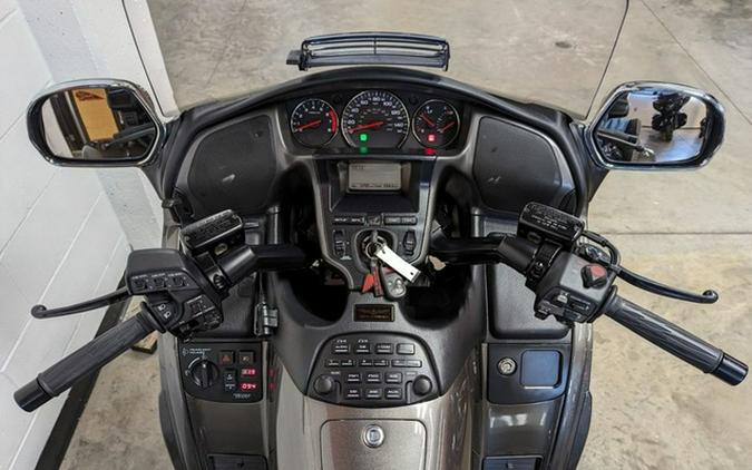 2010 Honda Gold Wing Audio / Comfort