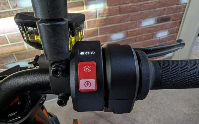 2027 KTM 990 Duke