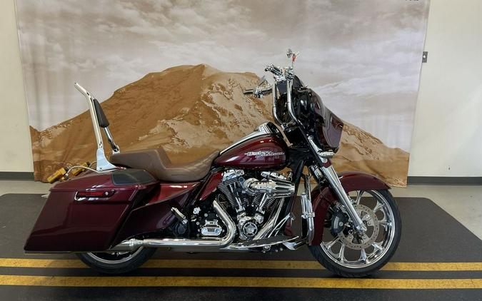 2014 Harley-Davidson® FLHXS - Street Glide® Special