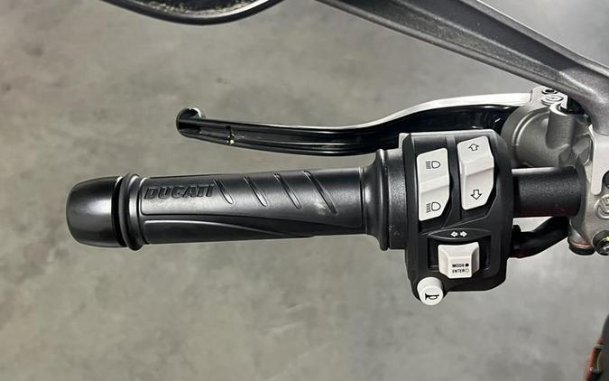 2023 Ducati MONSTER 937