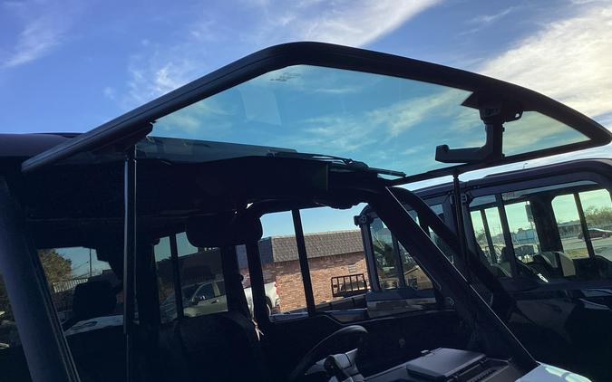 2026 Can-Am Defender MAX Limited HD11