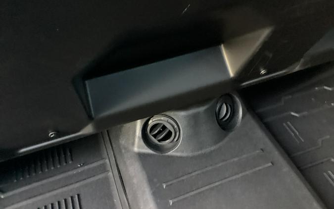 2026 Can-Am Defender MAX Limited HD11