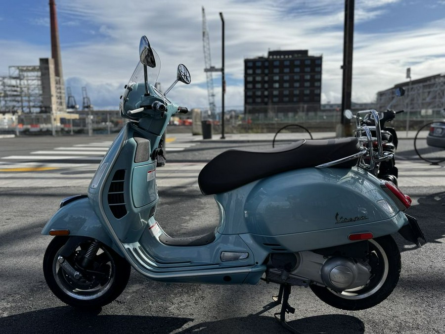 2016 Vespa GTS300 SE