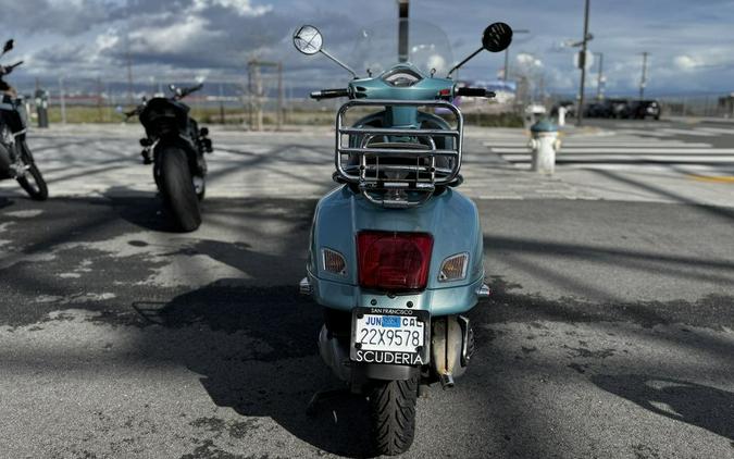 2016 Vespa GTS300 SE