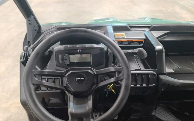 2026 Can-Am Defender DPS HD10