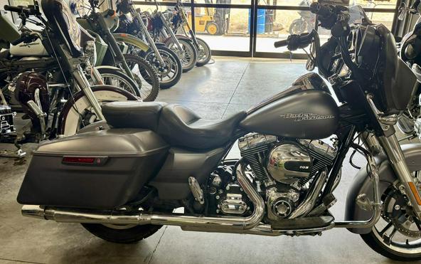FLHXS 2016 Street Glide® Special