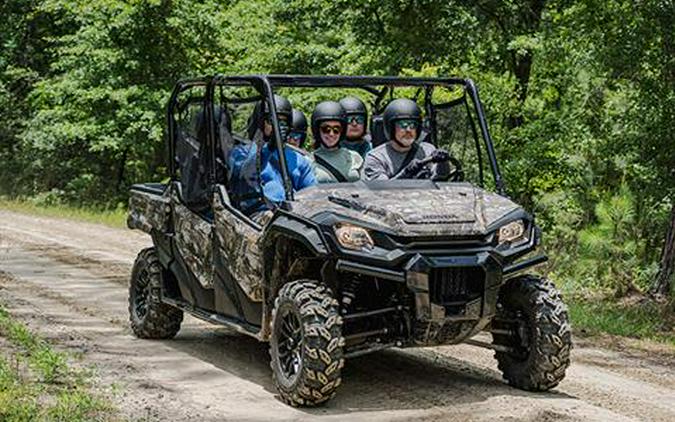 2024 Honda Pioneer 1000-6 Deluxe Crew