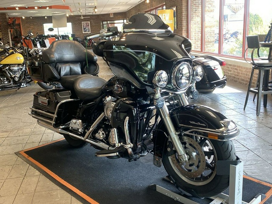 2008 Harley-Davidson FLHTCU - Ultra Classic Electra Glide