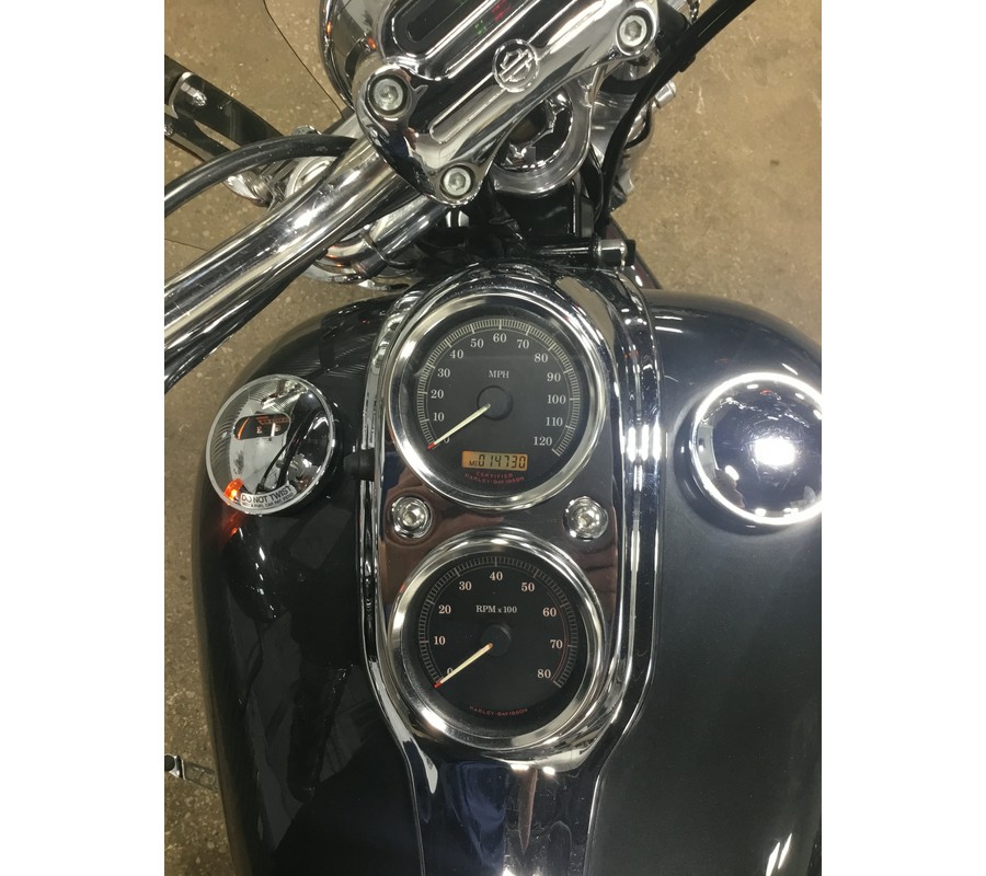 2006 HARLEY-DAVIDSON Dyna Low Rider