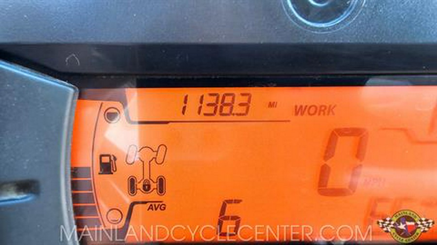 2023 Can-Am Defender DPS HD10