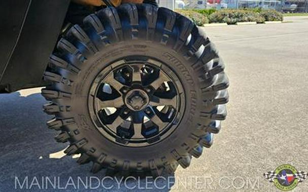 2023 Can-Am Defender DPS HD10