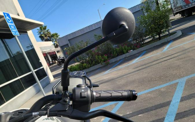 2026 Royal Enfield Himalayan 450 Kamet White (Tubeless)