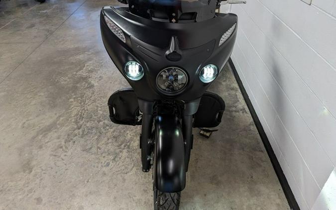 2018 Indian Chieftain Dark Horse ABS Thunder Black Smoke