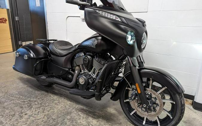 2018 Indian Motorcycle® Chieftain® Dark Horse® ABS Thunder Black Smoke