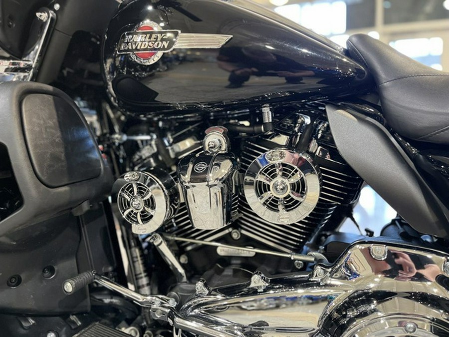 2022 Harley-Davidson FLHTCUTG - Tri Glide Ultra