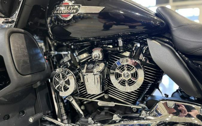 2022 Harley-Davidson FLHTCUTG - Tri Glide Ultra