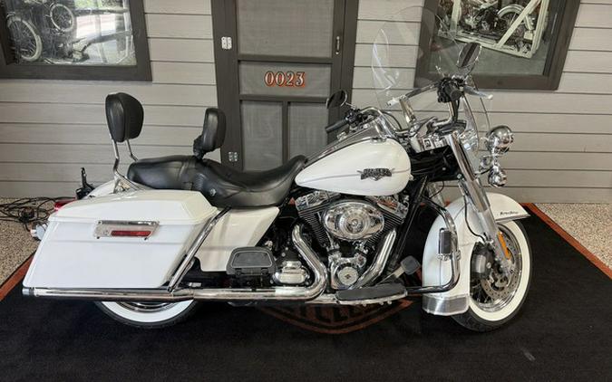 2012 Harley-Davidson Touring FLHRC - Road King Classic