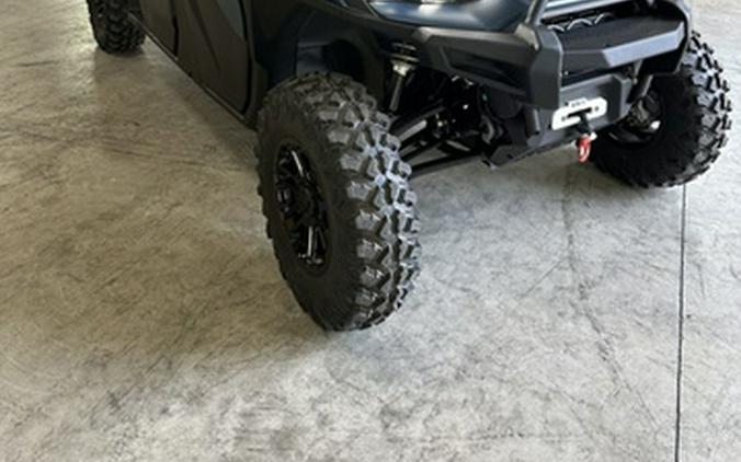 2026 Can-Am Defender MAX Limited HD11
