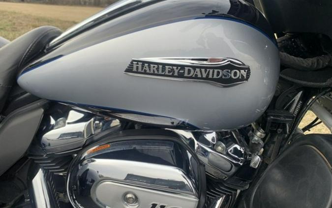 2019 Harley-Davidson® FLHTCUTG - Tri Glide® Ultra