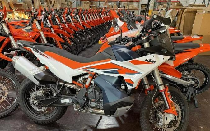 2024 KTM 890 Adventure R