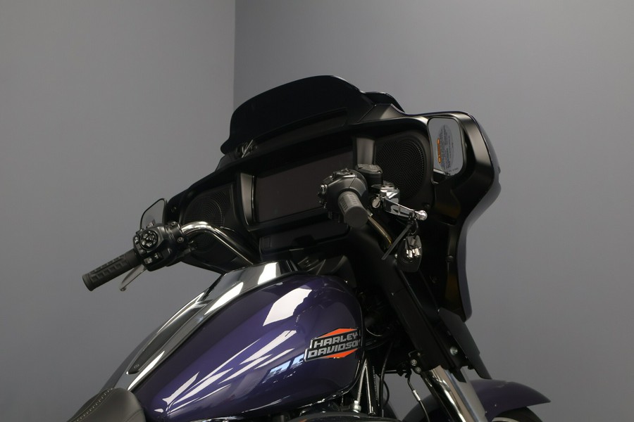 2026 Harley-Davidson Street Glide FLHX