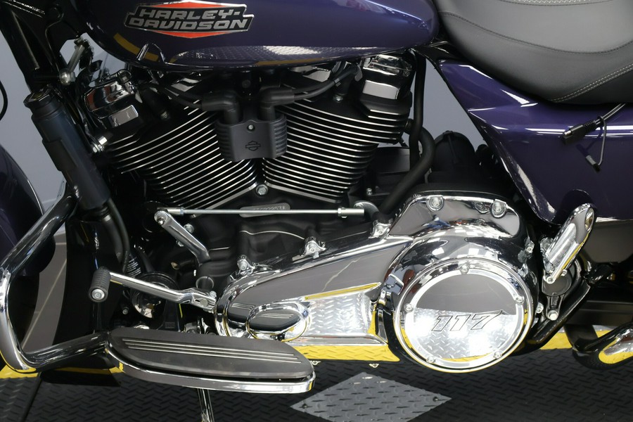 2026 Harley-Davidson Street Glide FLHX