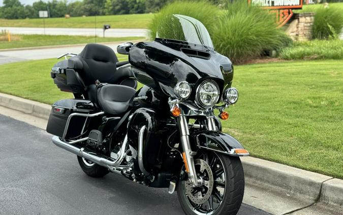 2019 Harley-Davidson Ultra Limited Black