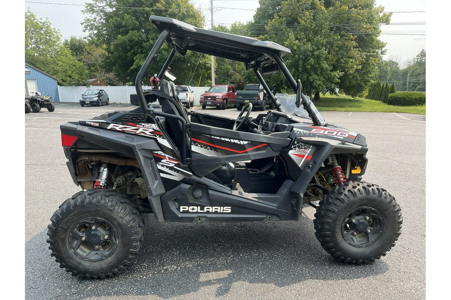 2017 Polaris Industries RZR® S 900 EPS Black Pearl